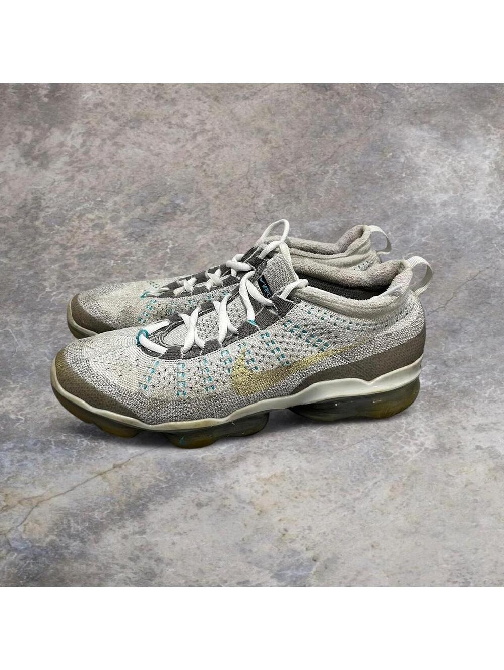 Nike Vapormax Flyknit 3 trainers in white and blue #sneakers